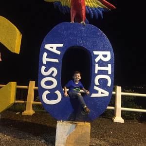 Meet your Posher, Maricel